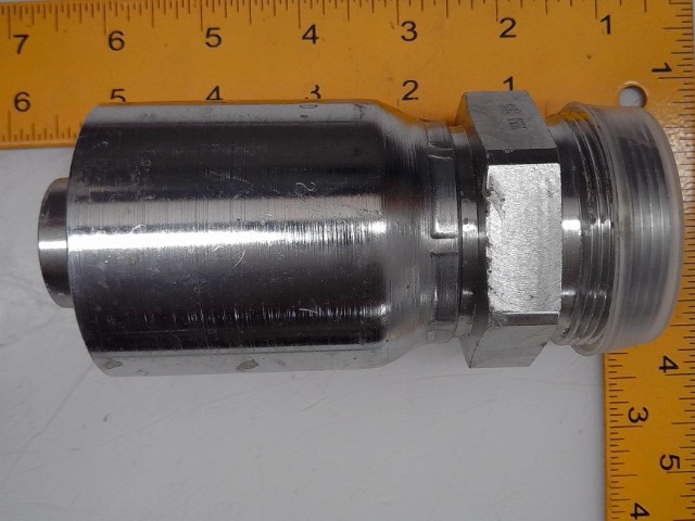 X1D277-38-20 Fitting for JOHN DEERE