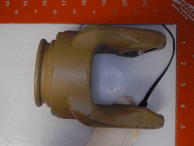A-W174039 Yoke for JOHN DEERE
