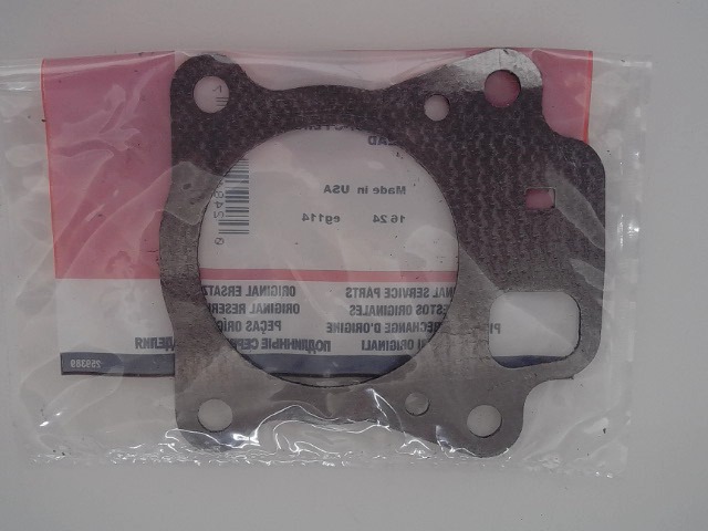 BS796475 Gasket for CUB CADET