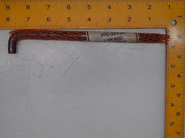200-32439 Rod for GEHL MANITOU