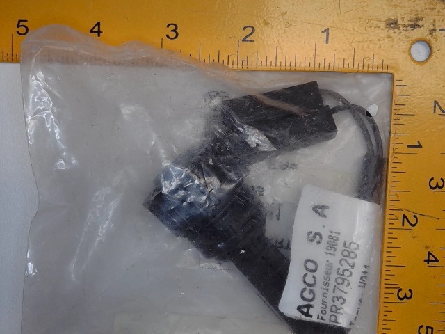 3795285M1 Harness for AGCO