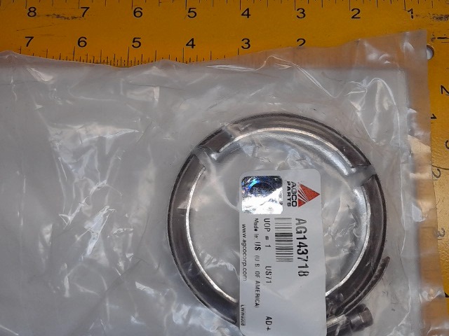 AG143718 Clamp for AGCO
