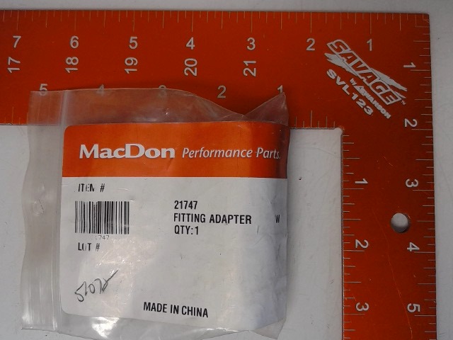21747 MACDON Fitting