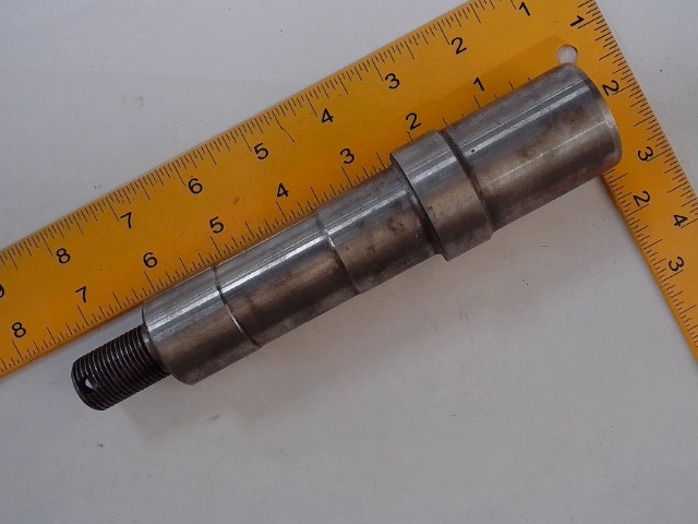320-11736 Shaft for GEHL MANITOU