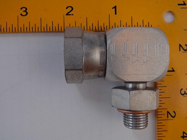 230-32303 Fitting for GEHL MANITOU