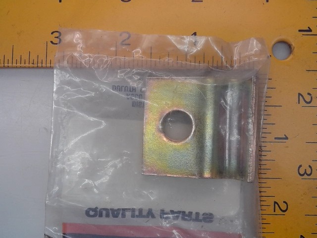 2515400W2 Mount for AGCO