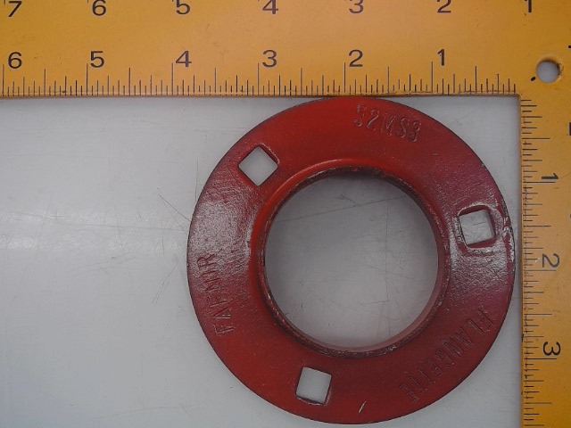 17H417 Flange for GEHL MANITOU