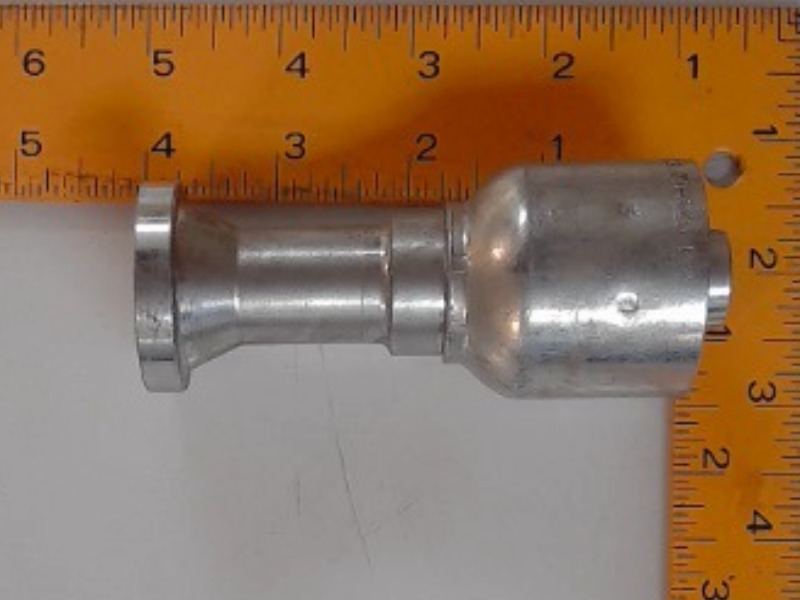 X11571-12-12 Fttng for JOHN DEERE