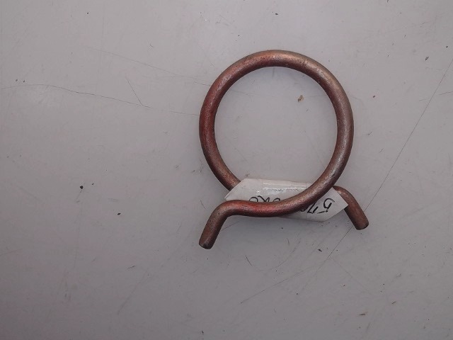 572-020 Clip for AGCO