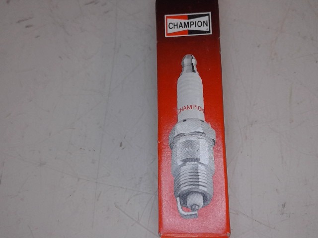 A-B1N4C Plug for JOHN DEERE