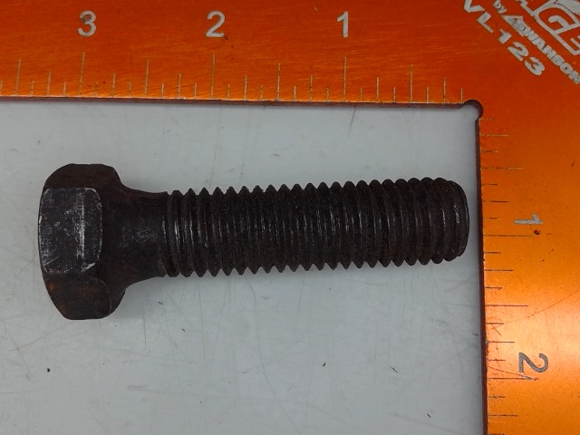 593295R1 Bolt for CUB CADET