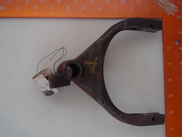 292789C1 Yoke for CUB CADET
