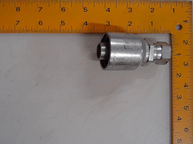 X10643-8-12 Fitting for JOHN DEERE