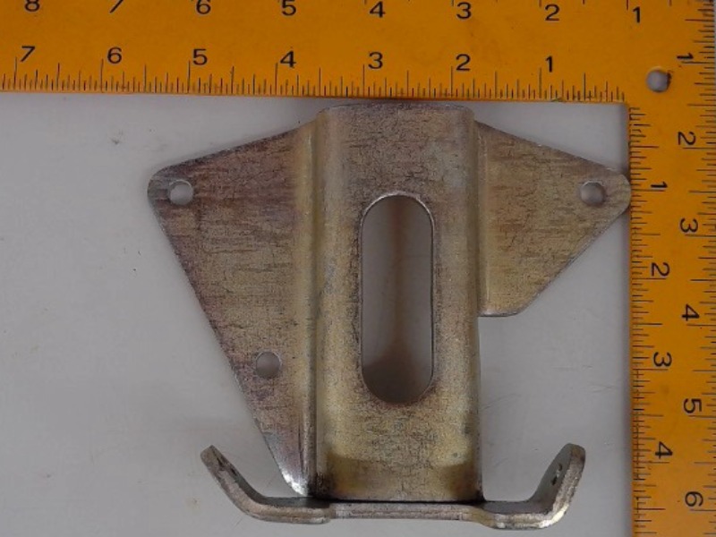 15231-74412 Bracket