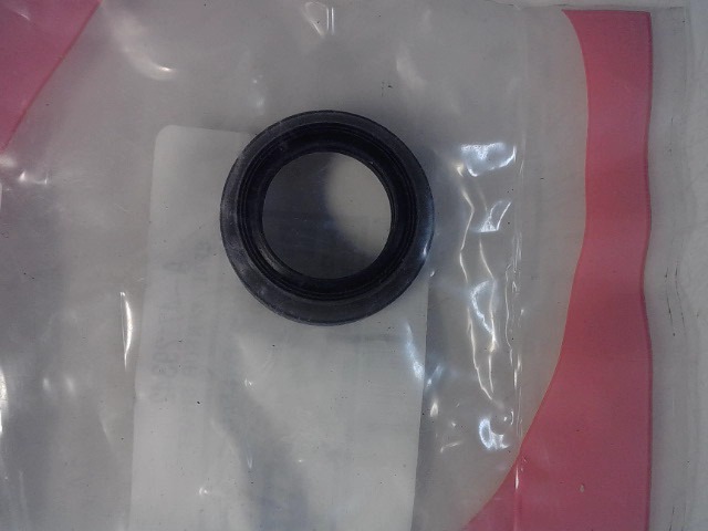 A-47129342 Seal for JOHN DEERE