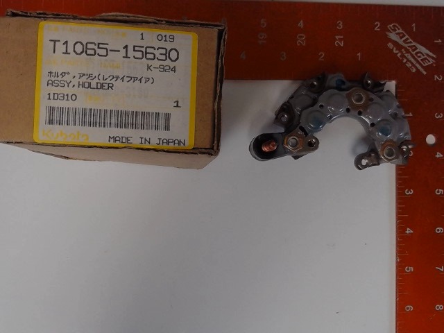 T1065-15630 Holder Assy for KUBOTA