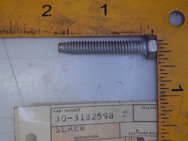 30-3182398 Screw for AGCO