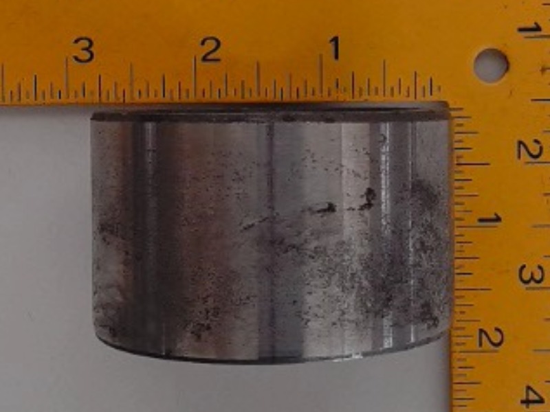 135248A1 Bushing