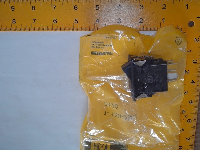 180-2562 Switch