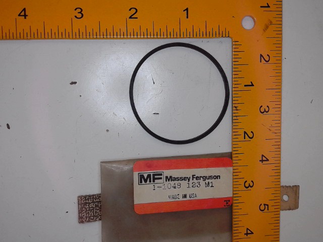 1048123M1 Seal for AGCO
