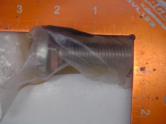 R112424 Bolt for JOHN DEERE