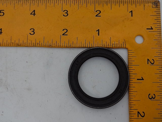 7044-71 Seal for AGCO