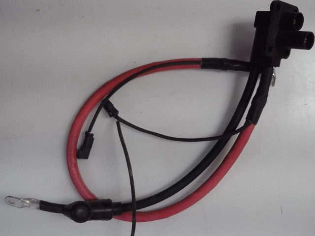365-8810 Receptacle