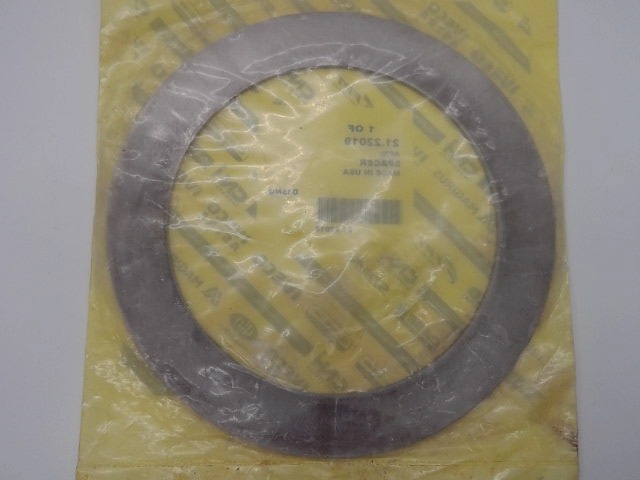 21,22019 Spacer for CASE NEW HOLLAND