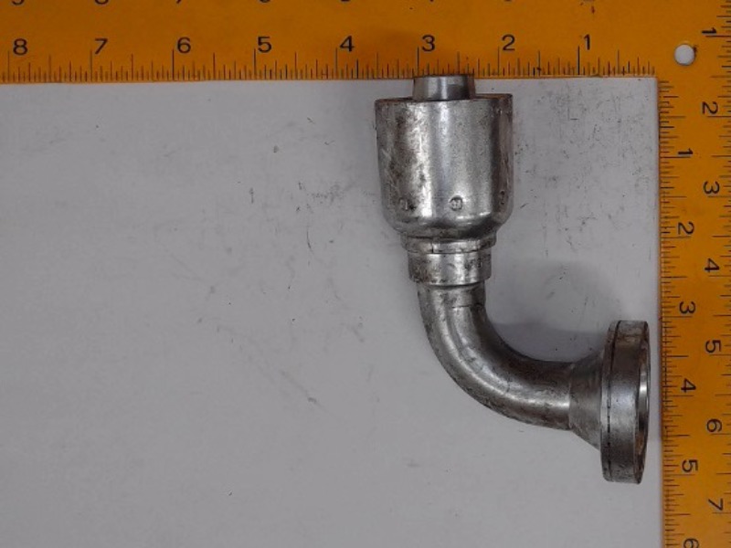 X16N43-16-12 Fitting for JOHN DEERE