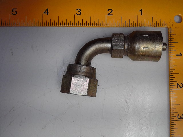 X1J943-8-4 90 Fitting for JOHN DEERE