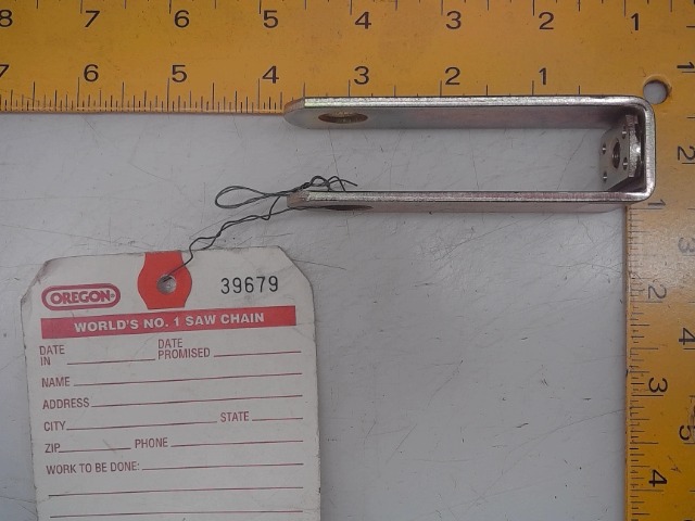 1747165 Brkt