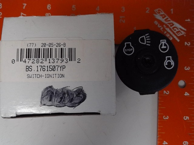 1761507 AGCO Switch