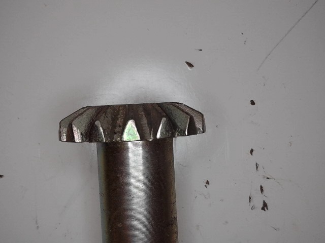 A-E2NN579AA Shaft for JOHN DEERE