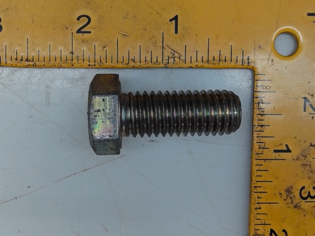 71003720 Bolt