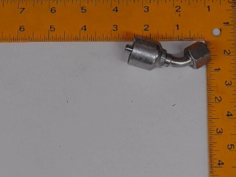 X1C443-8-4 Fitting for JOHN DEERE