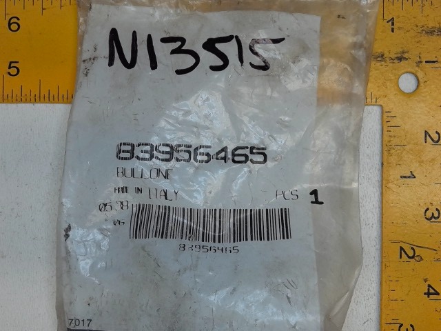 83956465 Stud