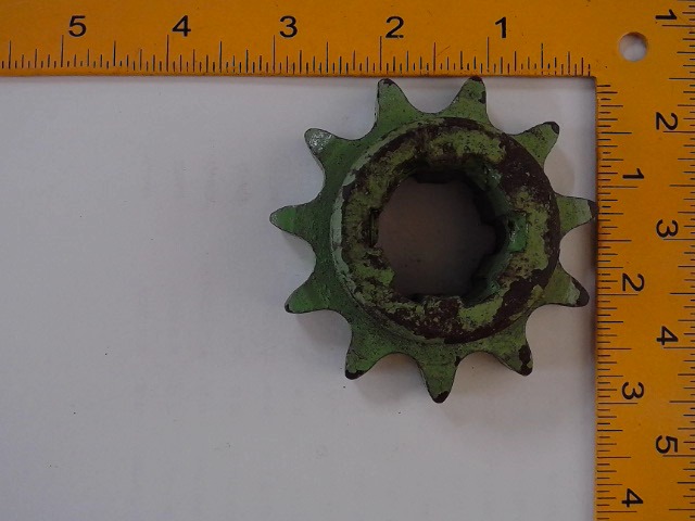 370-14467 Sprocket for GEHL MANITOU