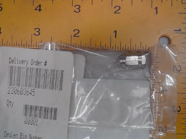 15852-92330 Nut