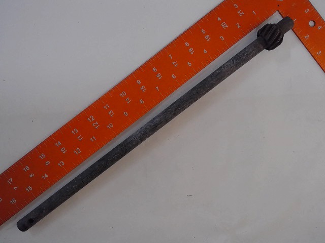 738-0522A Shaft for CUB CADET