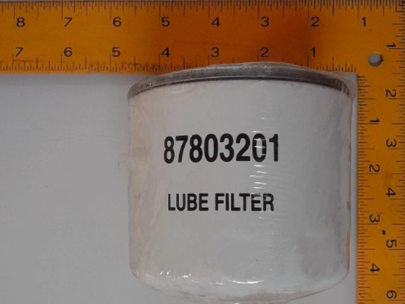 87803201 CASE Oil Filter