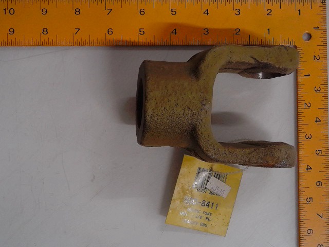 W800-8411 Yoke for AGCO