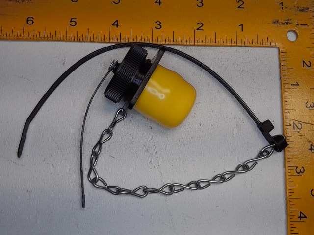 H6-5651PL Dust Plug for AGCO