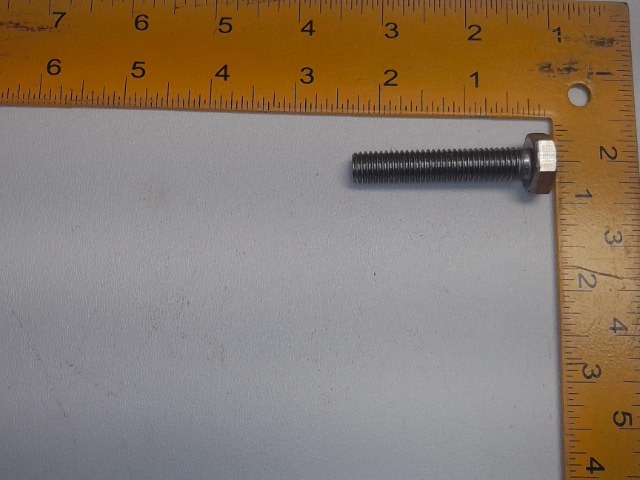 10712121 Bolt for CLAAS