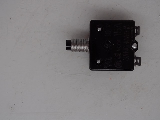 01649A Breaker