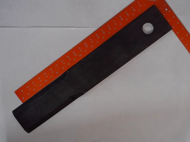 50040233 BUSHHOG Blade