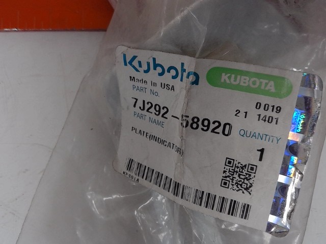 7J292-58920 Plate-indicator for KUBOTA