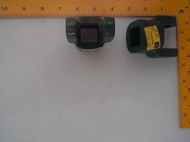 N61963 Yoke for JOHN DEERE