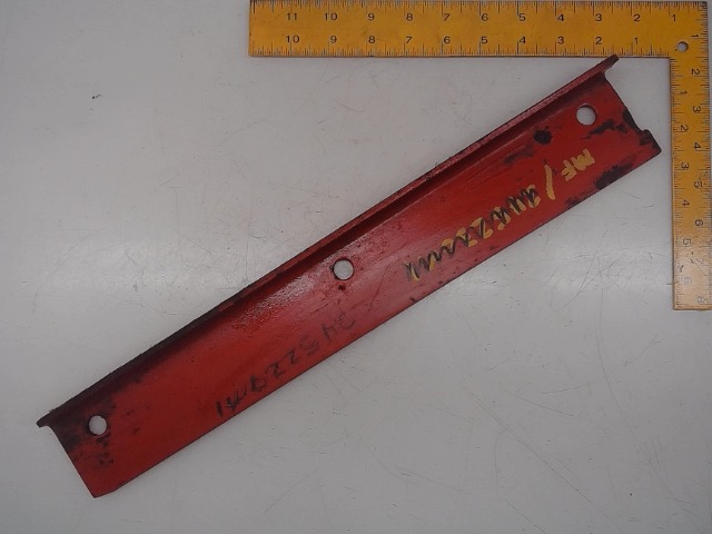 245229M1 AGCO Flute,right