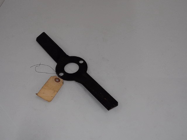 742-0539 Blade for CUB CADET