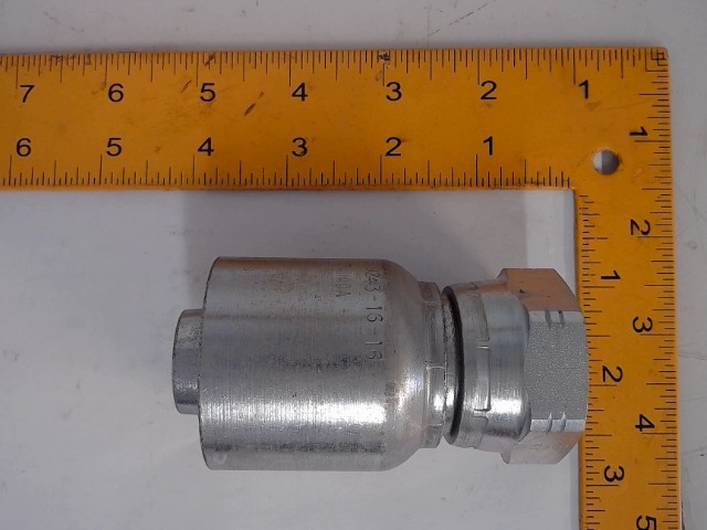X19243-16-16 Fitting for JOHN DEERE